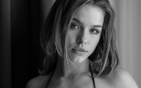 Află totul despre cum să fii mai fotogenică - travelandbeauty.ro
