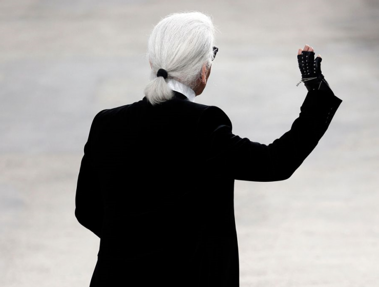 Karl Lagerfeld - emblema casei de modă Chanel - travelandbeauty.ro